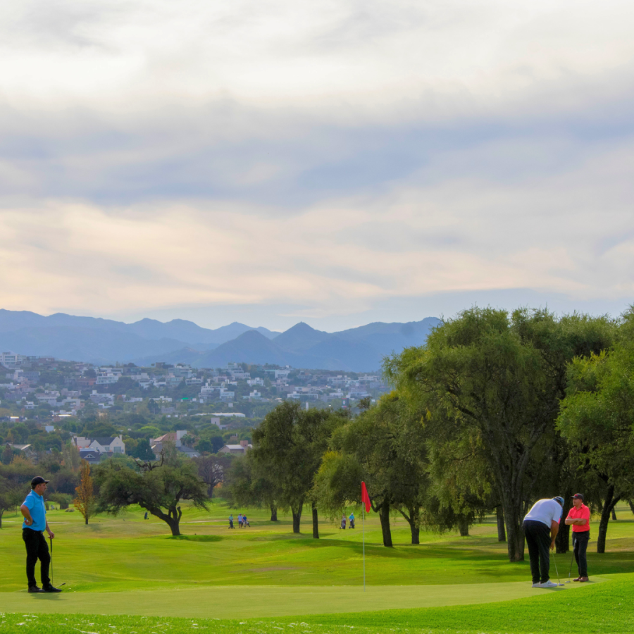 Se palpita el 27° Campeonato Four Ball de la Provincia en Las Delicias